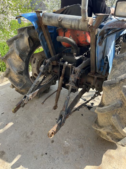 Traktor TONGYANG TS3840