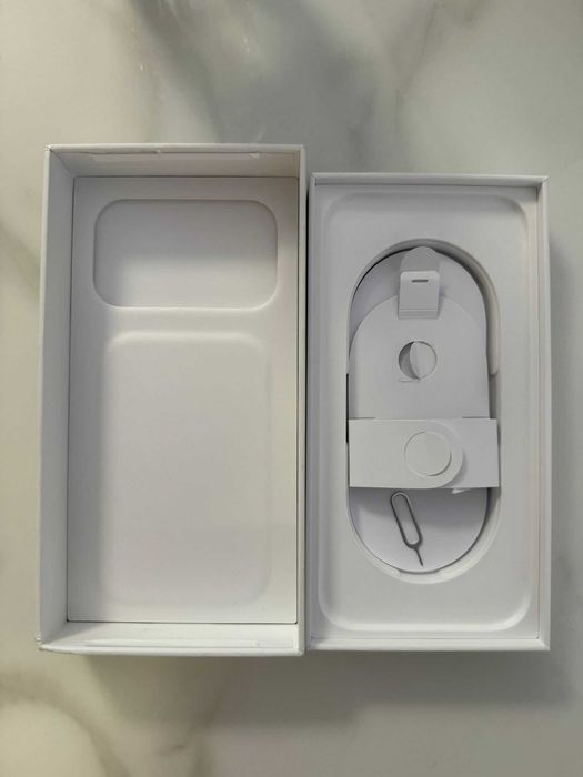 Cutie Iphone 17 ProMax