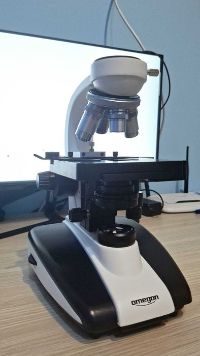 Microscop nemtesc Omegon cu obiectiv 1000x cu imersie in ulei