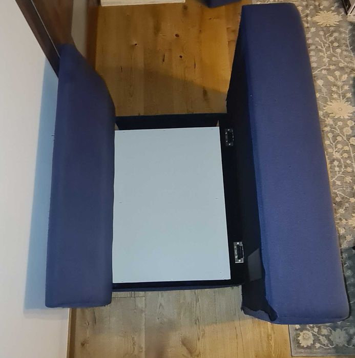 Canapea Feydom, model Choice B1, dimensiuni 120x97x70cm, culoare albastru nobil, material textil Velare, utilizat, în stare bună.