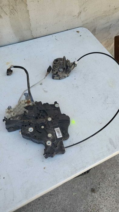 Broasca usa culisanta dreapta vw caddy,cod 2K0843654BB