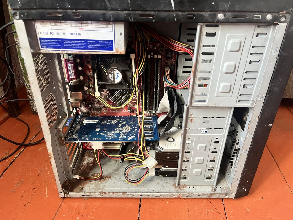Продам древний Системный Блок!