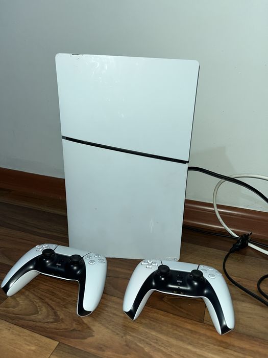 Плейстейшн 5 слим