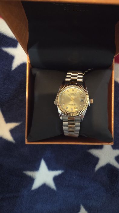 Часы в стиле Rolex Datejust 36