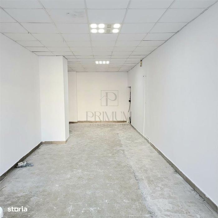 Spatiu comercial renovat cu vitrina - Semicentral