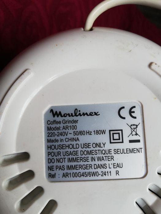 Кафемелачка Moulinex