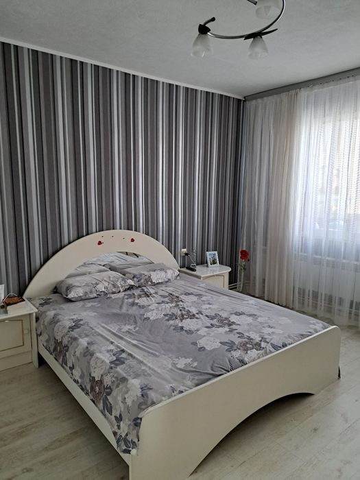 Продава се Четиристаен апартамент в Разград, Център - 120 кв.м за 1509 €/кв.м - Снимка #16