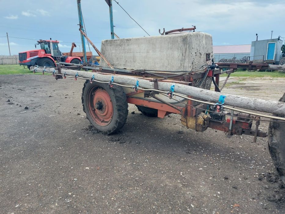 Продам опрыскиватель ОП2000