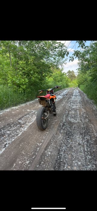 Продам эндурик на мотардах