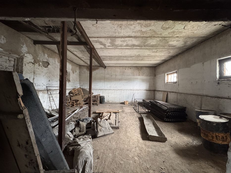 Имущественный комплекс, база