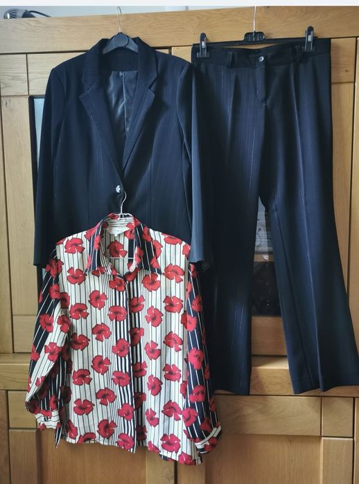 Costum office și bluza