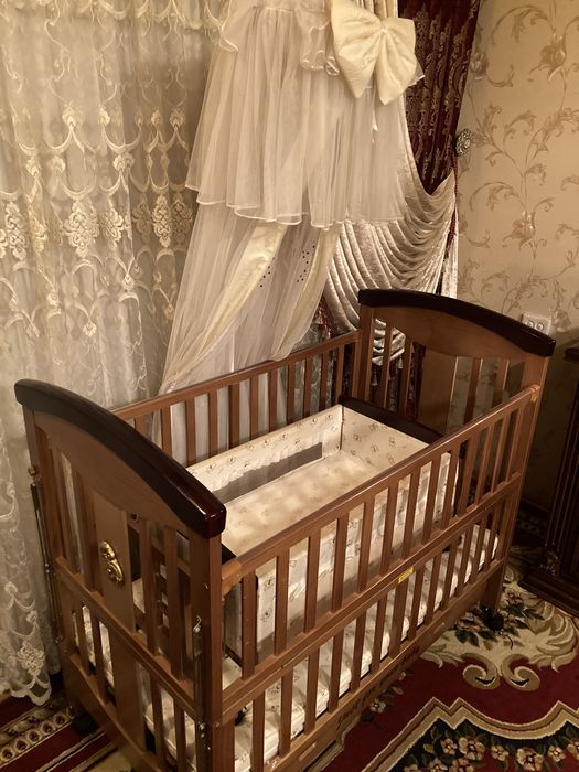 Детский кровать