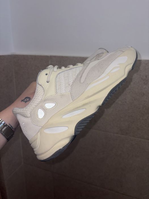 Yeezy Analog marimea 41