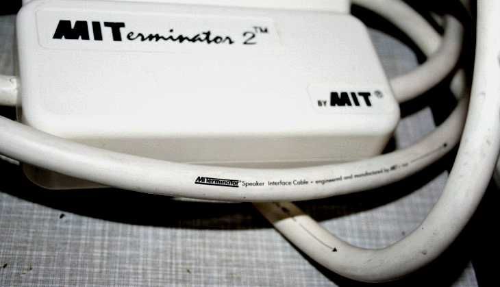 Аудио кабель «Terminator MIT II», кассета «Philips Metal — C90» IV тип