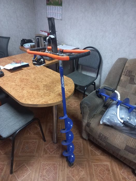 Бур для рыбалки,цена договорная