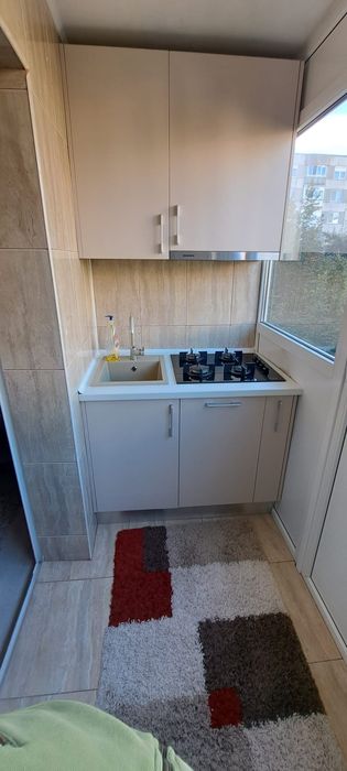 Vând apartament 2 camere Piața Sudului