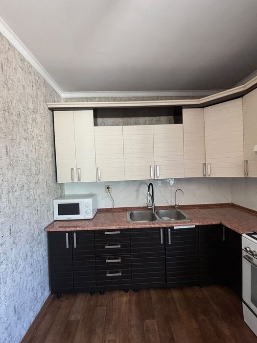 Продается кухоный гарнитур