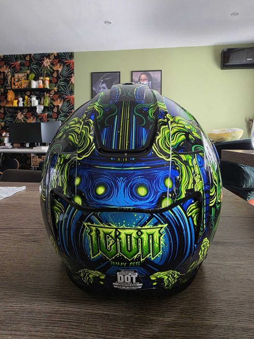 Cască moto Icon Variant Pro Willy Pete + vizier extra + geantă – ca nouă