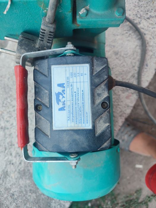 Продам насос для воды