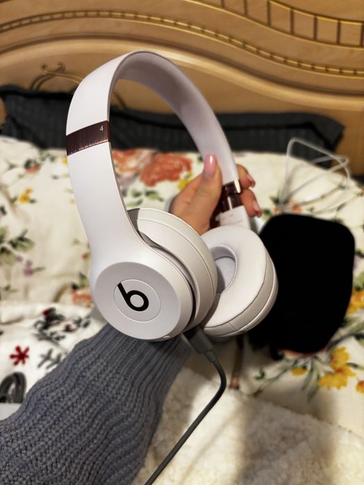 Casti beats solo 4