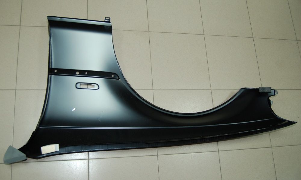 Калник десен/ ляв за Бмв Е46 купе/кабрио 00-03