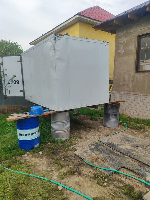 Продам термобудки на газель