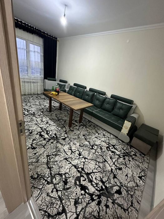 Ижарага 3 хонали уй