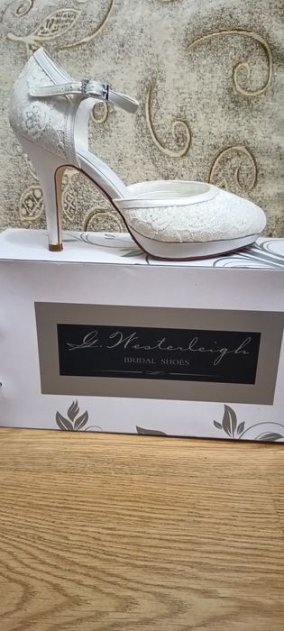 Булчински / сватбени обувки