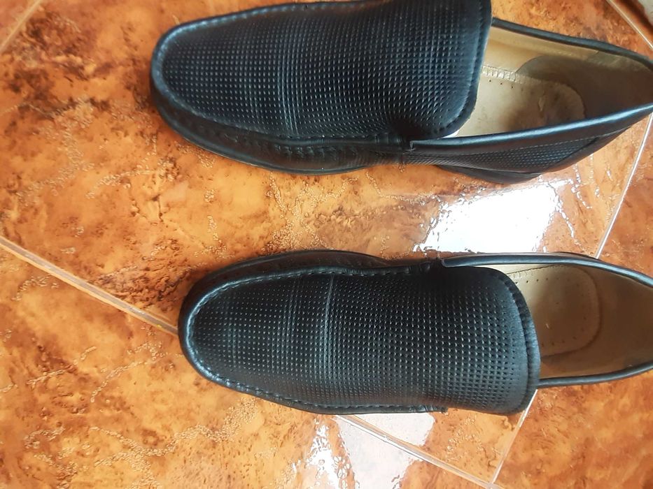 Pantofi din piele nr 43
