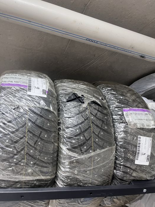Nexen шипы. 235/55 R19
