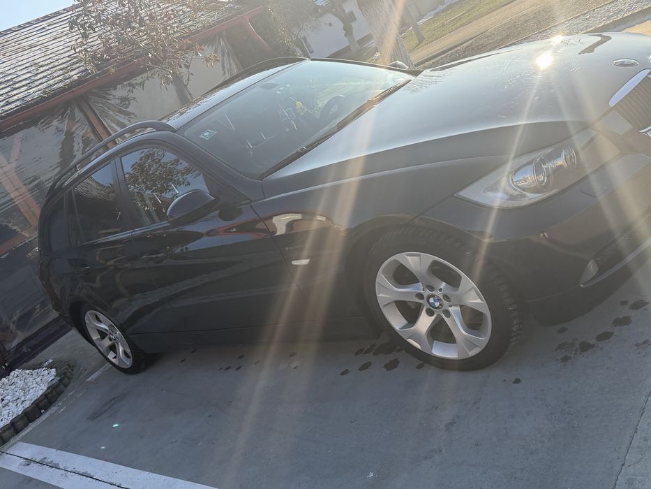 Vand sau schimb Bmw e 91 an 2006