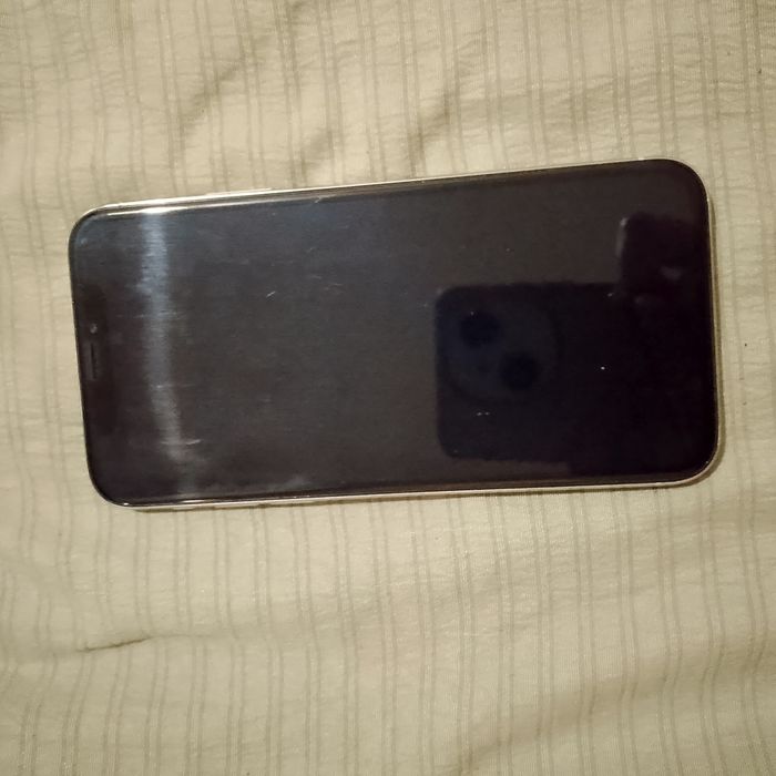 Срочно Айфон Х 50000