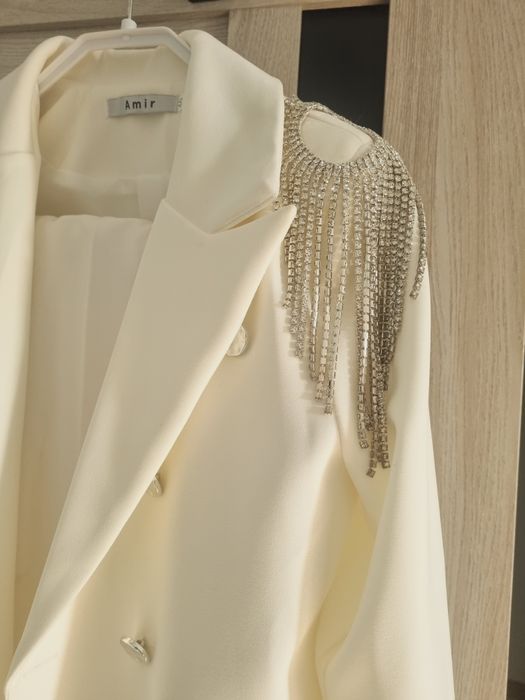 Детский костюм на девочку рост 140-145