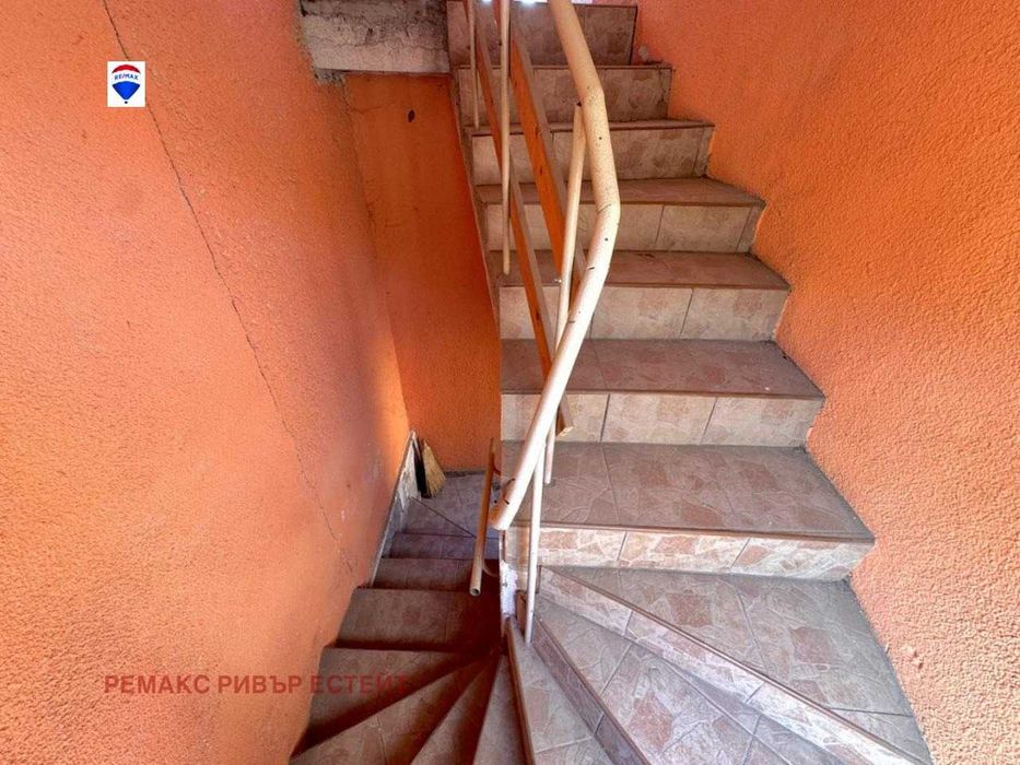 Продава се Етаж от къща в Русе, Мидия Енос - 74 кв.м за 1017 €/кв.м - Снимка #5