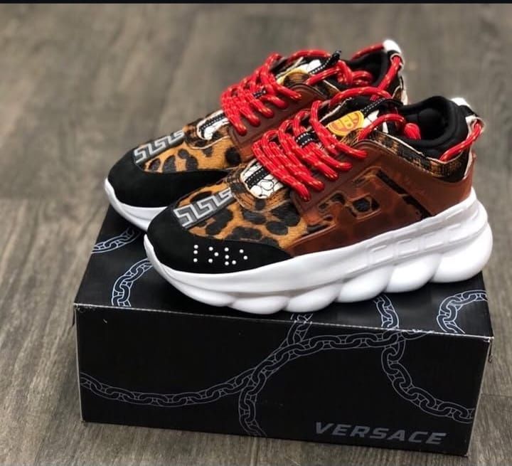 Adidasi versace chain reaction