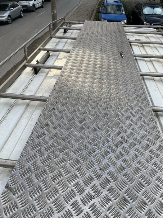 Багажник и стълба за микробус