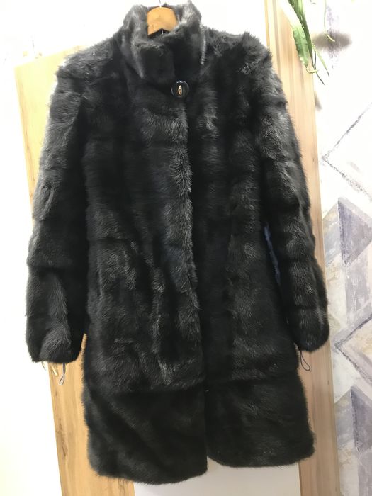 Продам норковую шубу