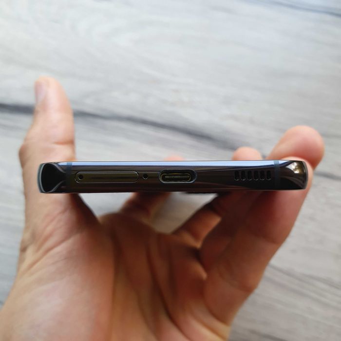 Новый! Galaxy S22 8GB/128GB "Snapdragon 8 Gen 1"