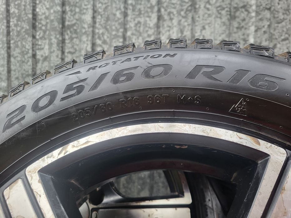 Зимние шины с титановыми дисками