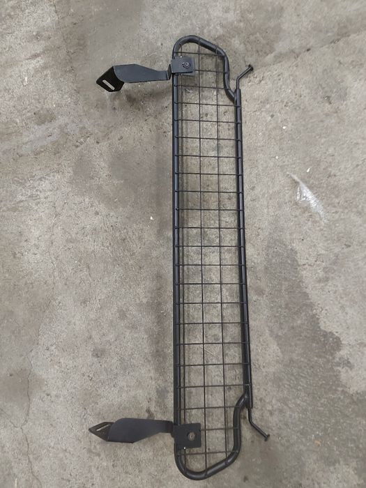 Кучкарник преграда за бмв е91