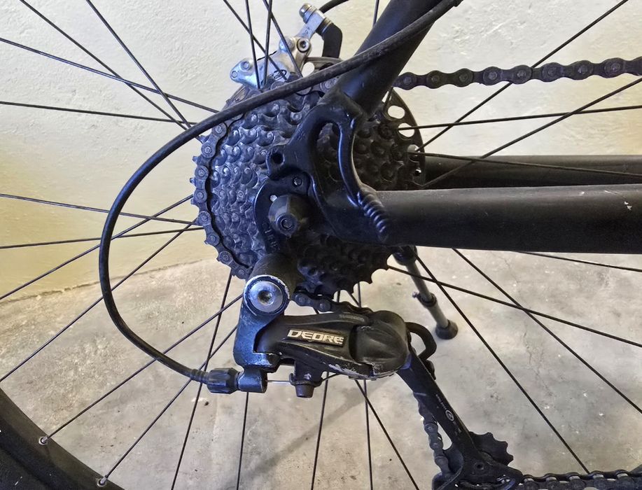 Vand sau schimb Cube cu bicicleta dama