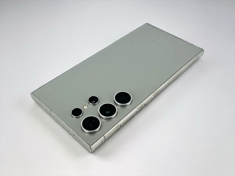 Samsung Galaxy S24 Ultra 5G 512GB 12RAM Gray Перфектен! Гаранция!