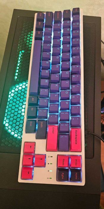 Rk royal kludge rk68 plus