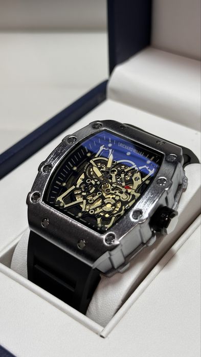 Наручные часы RICHARD MILLE