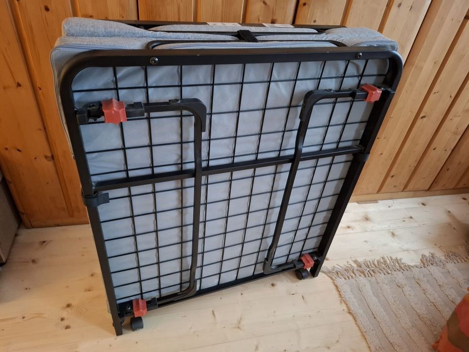 Pat pliant Ikea, o persoana