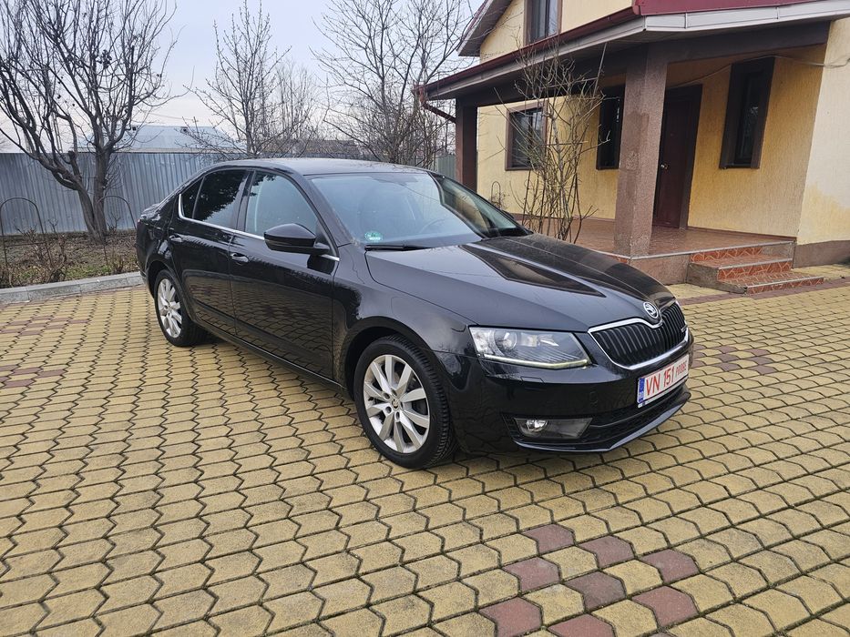 Skoda Octavia Model GreenLine,Bi-Xenon, Încălz.scaune, Navigație, Senz