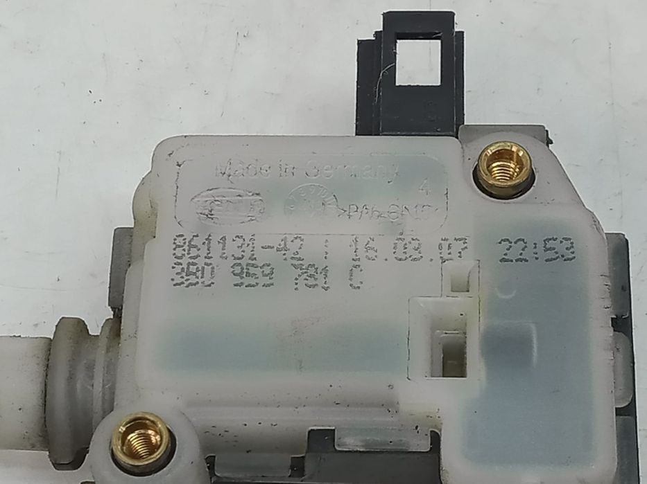 Motoras deschidere haion 3b0959781c Volkswagen VW Beetle 2