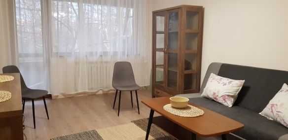 Дава се под наем Двустаен апартамент в София, Център - 80 кв.м за 640 € - Снимка #1