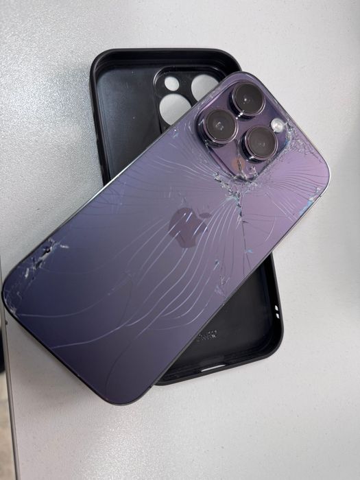 Айфон 14про 256гб емкость 83