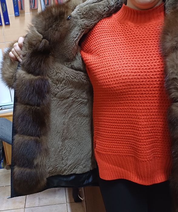 Парка зимняя продается